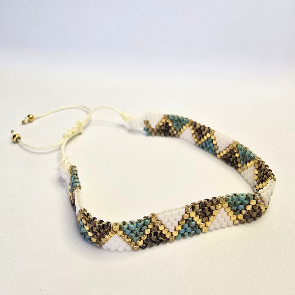Triangle Bracelet Kit